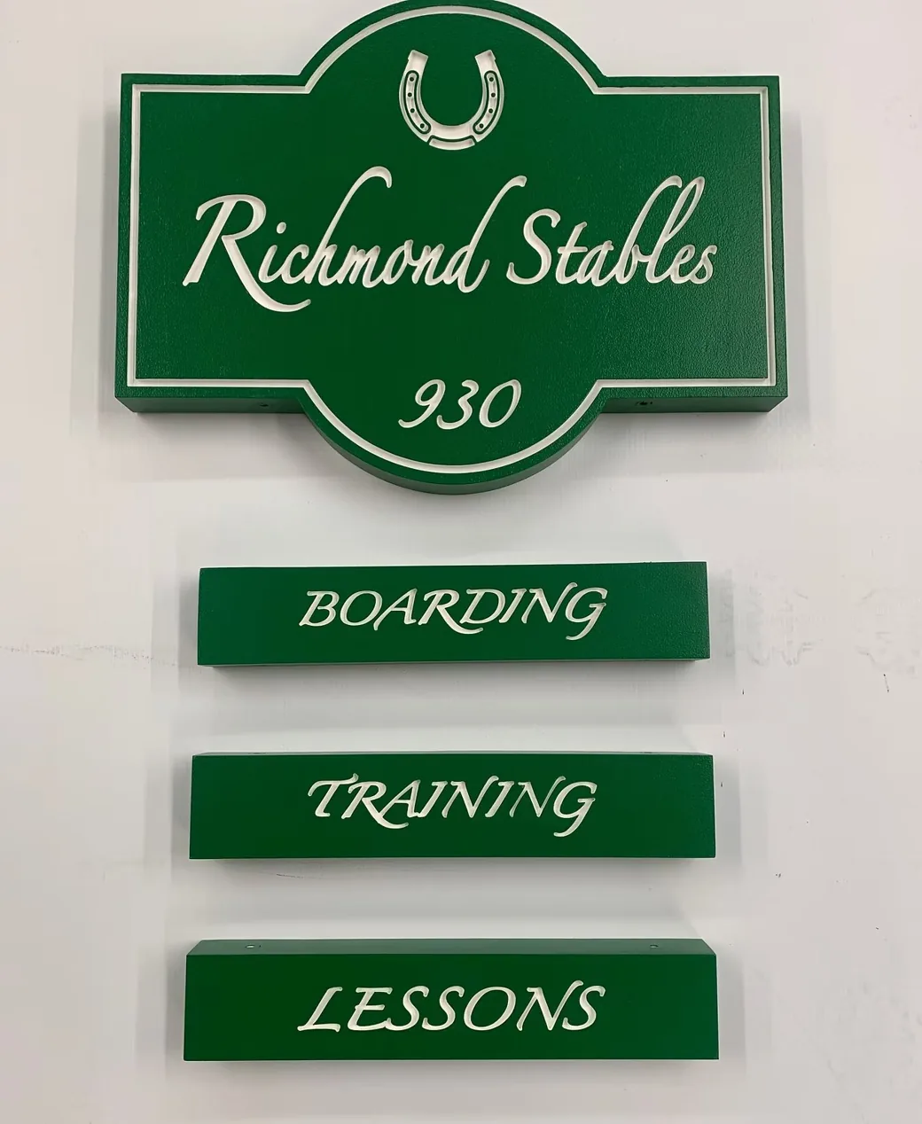 Richmond Stables Directional Sign System