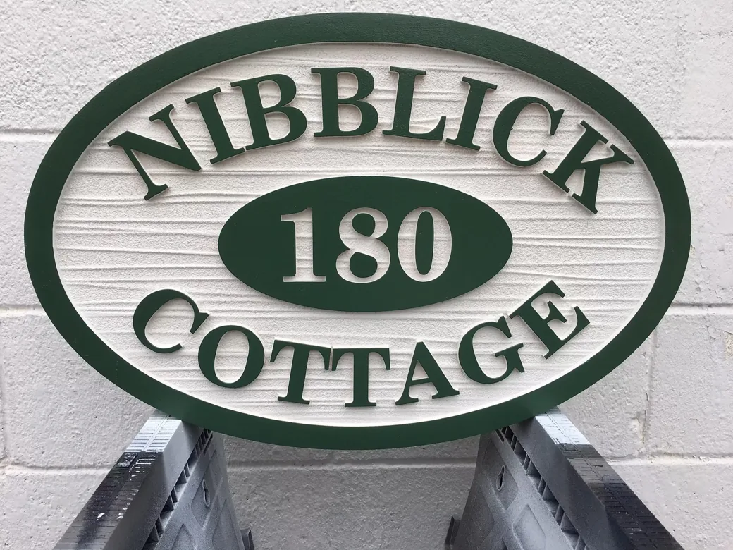 Wibblica 180 Cottage Oval Address Sign